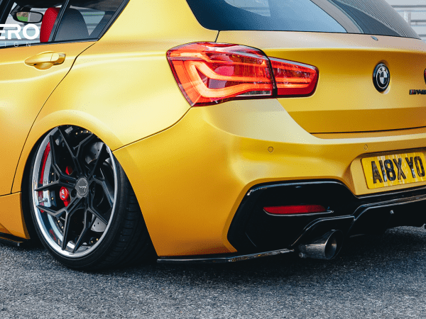 ZAERO-DESIGN-EVO-1-DIFFUSOR-ERWEITERUNG-FLAPS-FÜR-BMW-1ER-M135-M140-F20-F21-LCI-HECKDIFFUSOR-SPOILER-BODYKIT-ANSATZ-HECKANSATZ