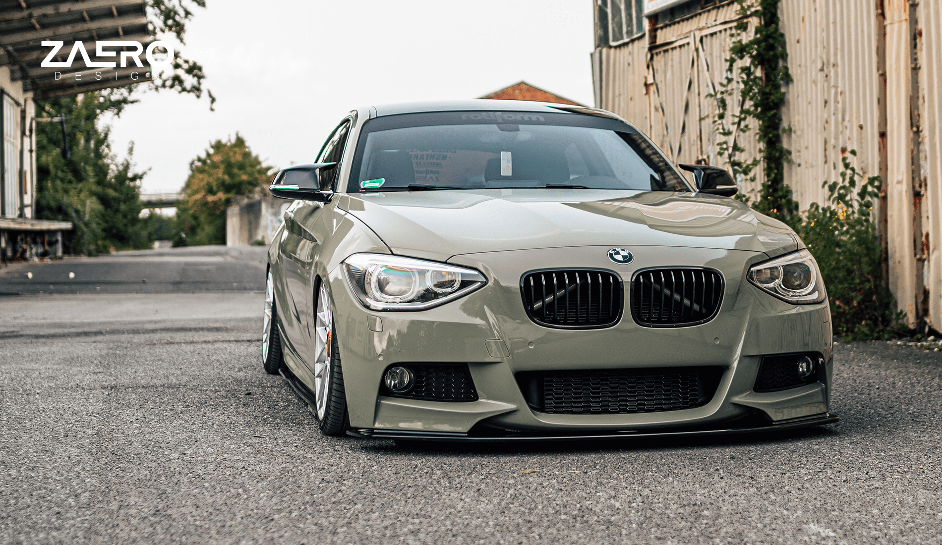 M135-14 ZAERO-DESIGN-EVO-1-FRONTLIPPE-FÜR-BMW-1ER-116i-118i-120i-125i-M135-F20-F21-PRE-LCI-FRONTLIPPE-SPOILER-FRONTSPLITTER-SPLITTER-BODYKIT-SCHWERT-SPOILERLIPPE-FRONT-LIPPE-SPOILERSCHWERT